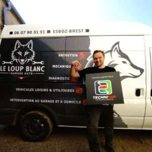 Le Loup Blanc